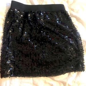 Black short sparkly skirt